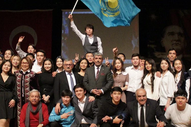 Kazakistan'ın bağımsızlık gününe Kütahya coşkusu