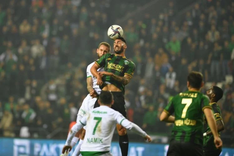 Kocaeli'de gergin maç! Kocaelispor-Bursaspor: 2-1