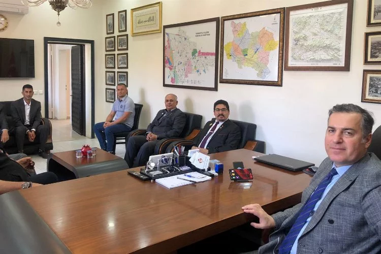 Manisa Turgutlu'da şehit ailelerinden Kaymakam'a ziyaret