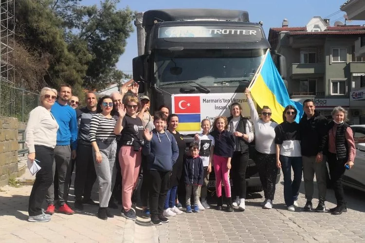 Marmaris'ten Ukrayna'ya tır dolusu insani yardım 
