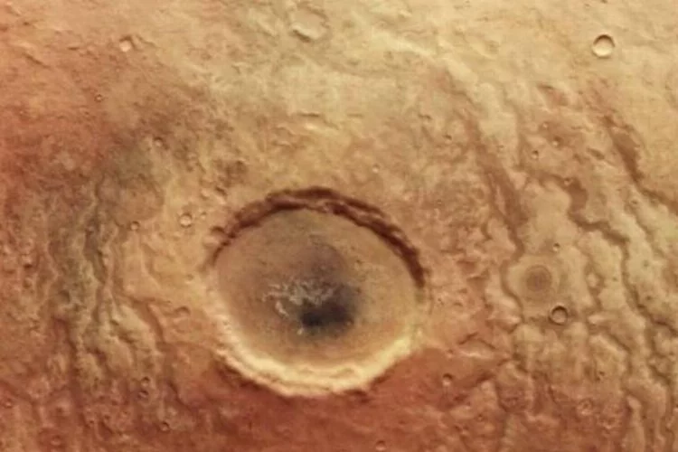 Mars'ın gözü çıktı!