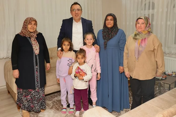 Mehmet Savran'dan şehit ailelerine ziyaret