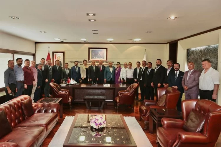 MHP İl Teşkilatı'ndan Başkan Zolan’a tam kadro ziyaret