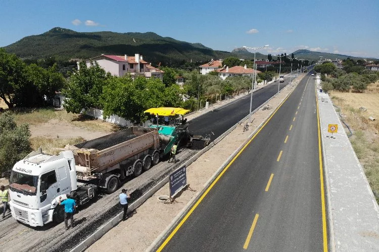 Muğla Büyükşehir'den yıl içerisinde 135 kilometre asfalt çalışması yaptı
