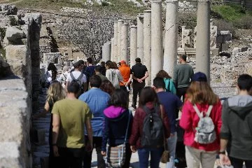 Muğla Kitap Kulübü'nden Celsus'a ziyaret