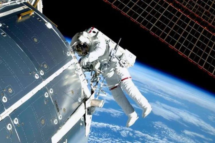 NASA'da uzay yürüyüşü başlıyor