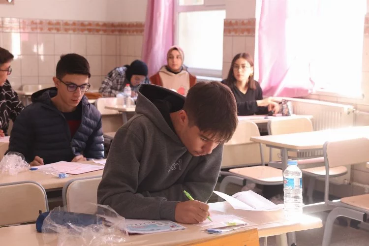 Nevşehir Belediyesi'nin TYT denemesine kayıtlar başladı