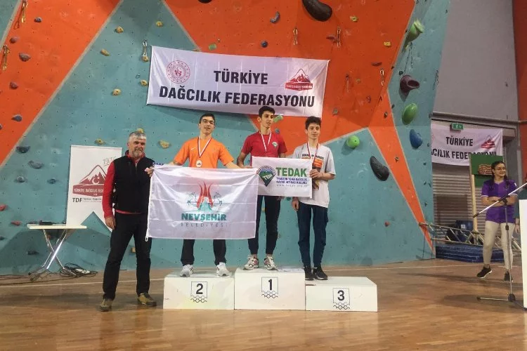 Nevşehir Belediyesi sporcuları madalyalara ambargo koydu