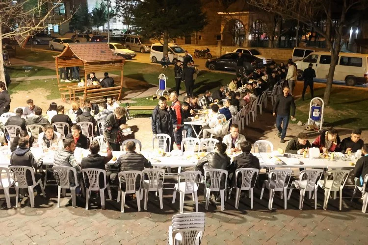 Nevşehir'de Başkan Savran öğrencilerle buluştu