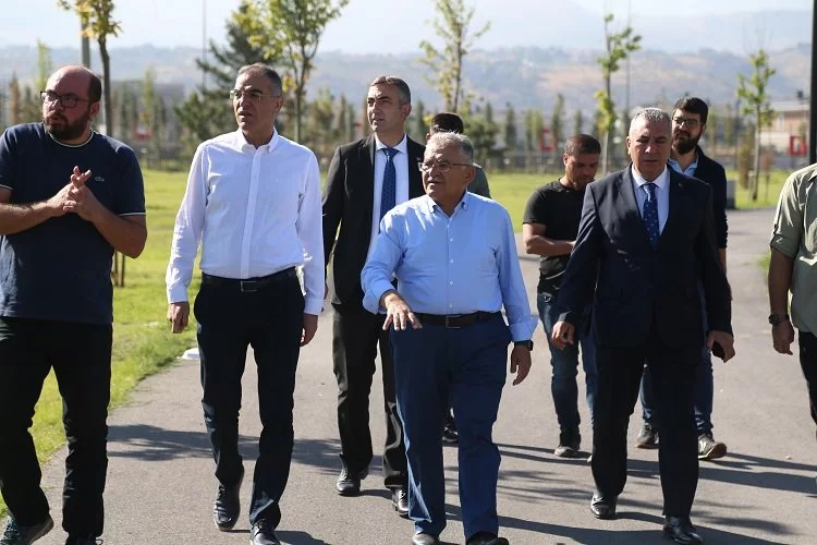 Recep Tayyip Erdoğan Millet Bahçesi gün sayıyor