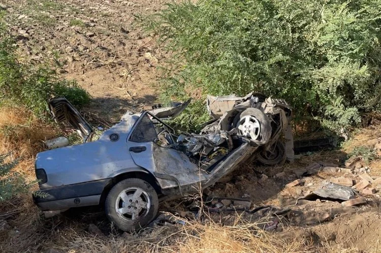 Aydın'da Zincirleme Kaza 2 Ölü 1 Yaralı